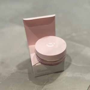 Glossier Wowder G8-10 NWT